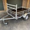 Syma enkelasser 225x131 hout Syma bakwagen enkelasser ongeremd L.225 x Br.131cm